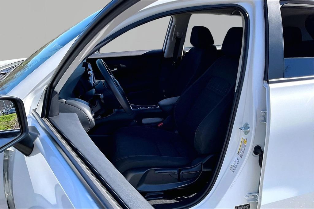 Used 2024 Honda HR-V LX image 16