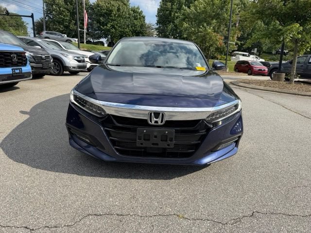Used 2018 Honda Accord Touring image 8