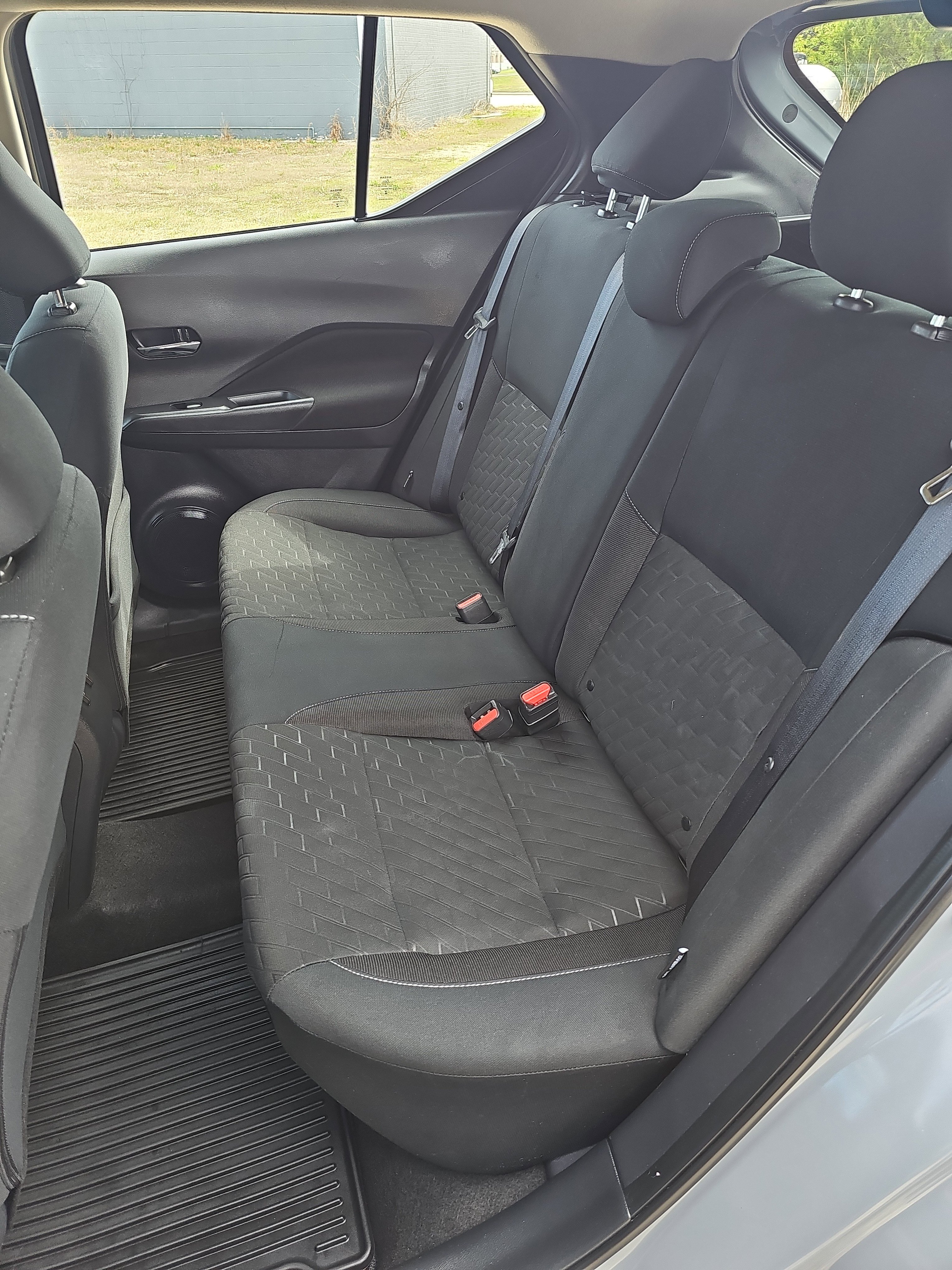 Used 2024 Nissan Kicks SV w/ Exterior Package image 14