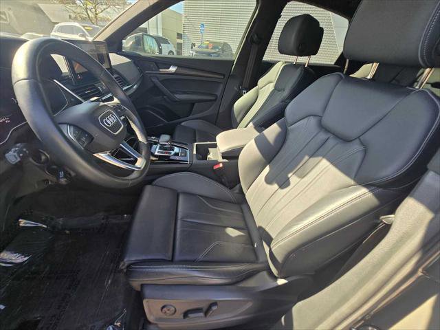 Used 2023 Audi Q5 2.0T Premium Plus w/ Premium Plus Package AWD/4WD image 25