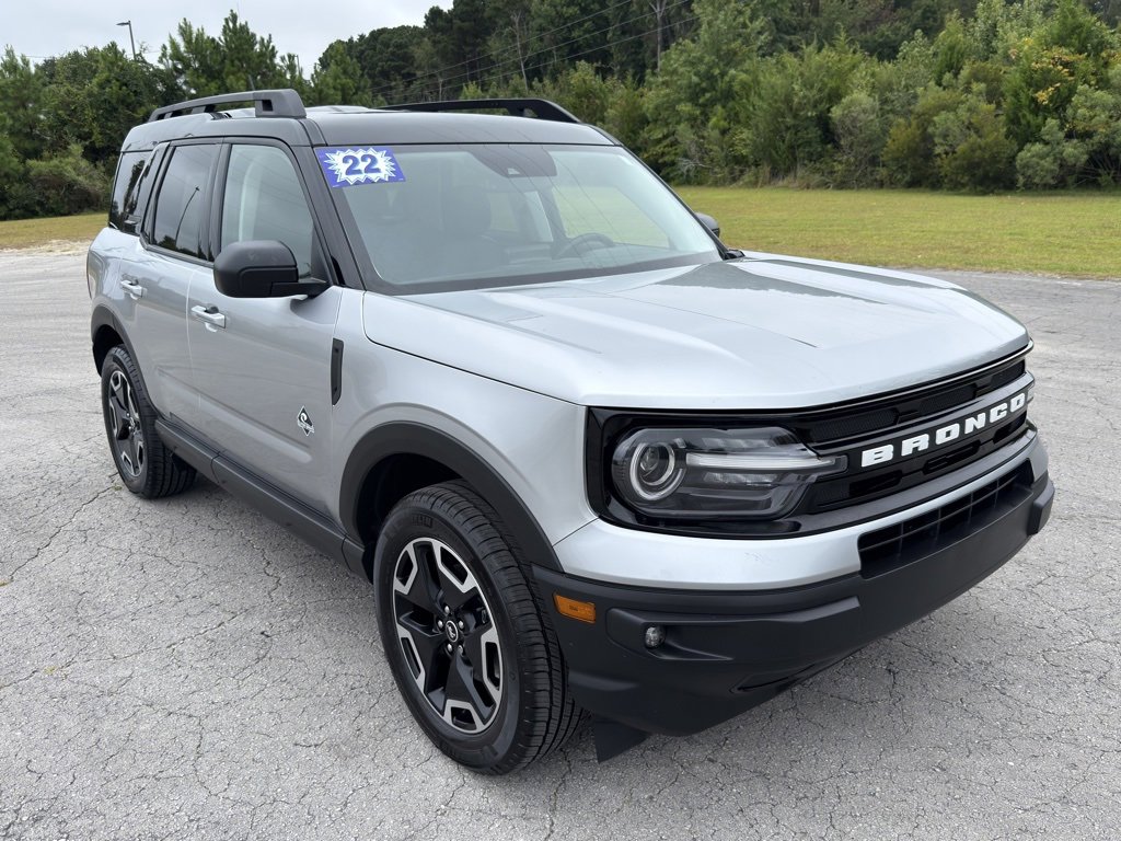 Certified 2022 Ford Bronco Sport Outer Banks w/ Tech Package image 2