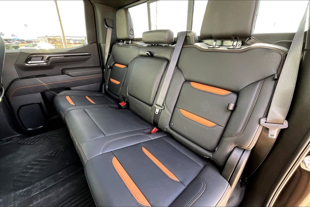 Used 2025 GMC Sierra 1500 AT4 w/ AT4 Premium Package image 35