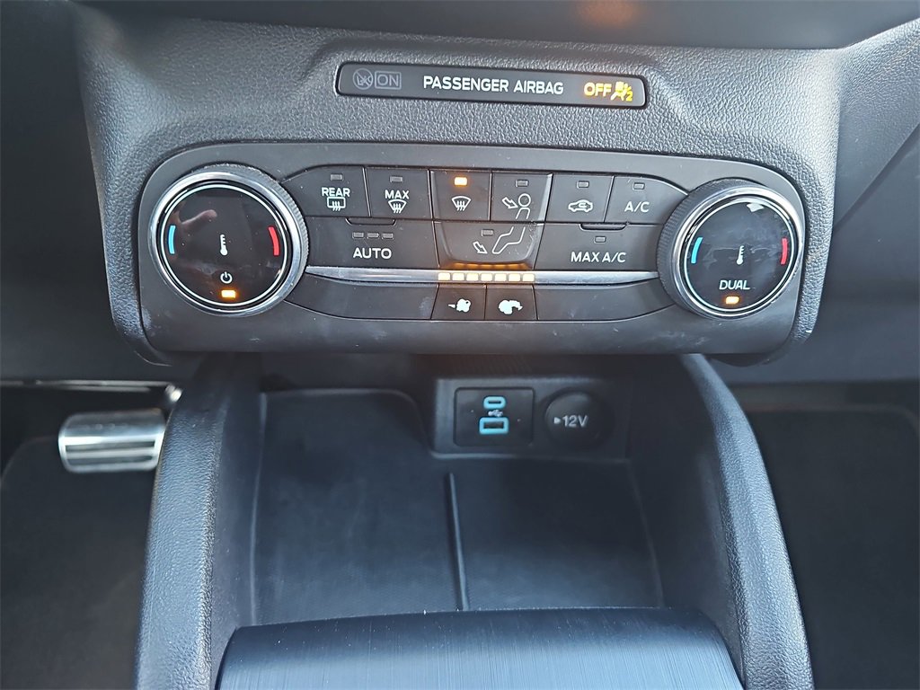 Used 2023 Ford Escape ST-Line image 23