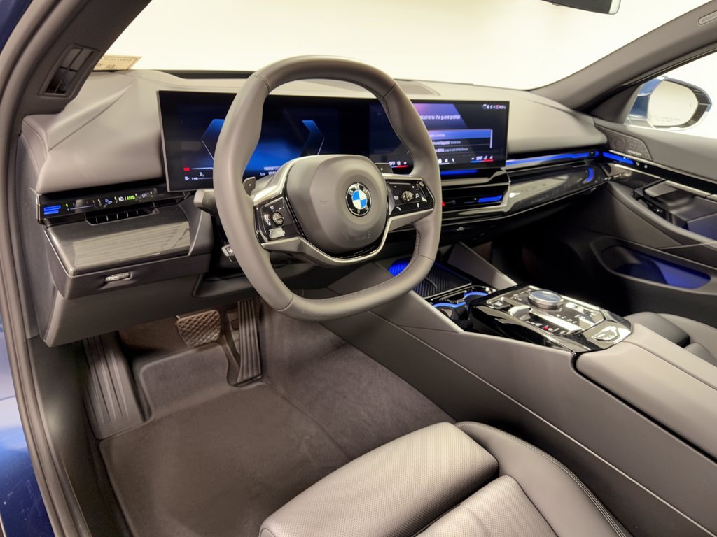 Certified 2026 BMW 530i RWD image 4