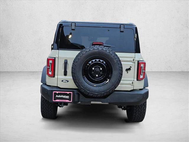 New 2026 Ford Bronco Outer Banks AWD/4WD image 8