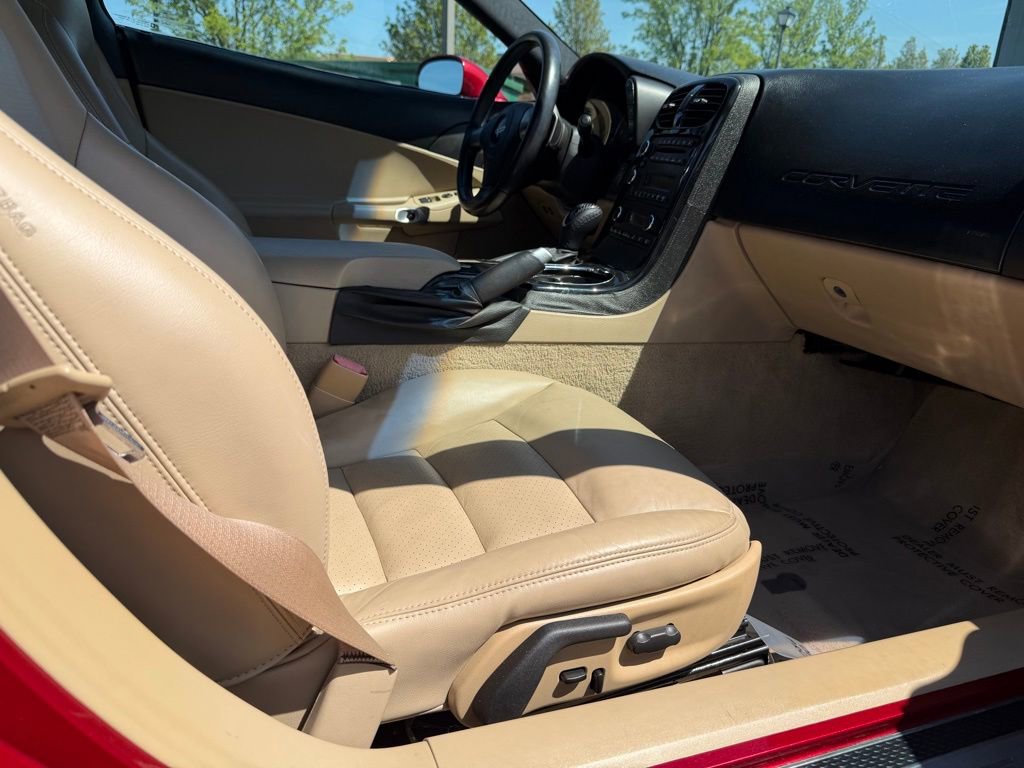 Used 2008 Chevrolet Corvette Coupe w/ Preferred Equipment Group image 17