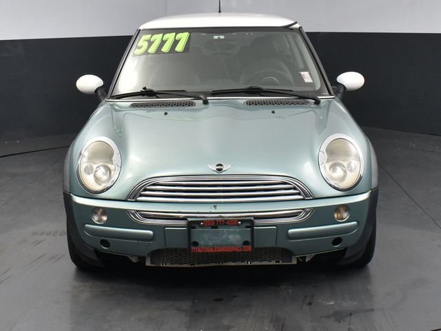 Used 2002 MINI Cooper Hardtop FWD image 4