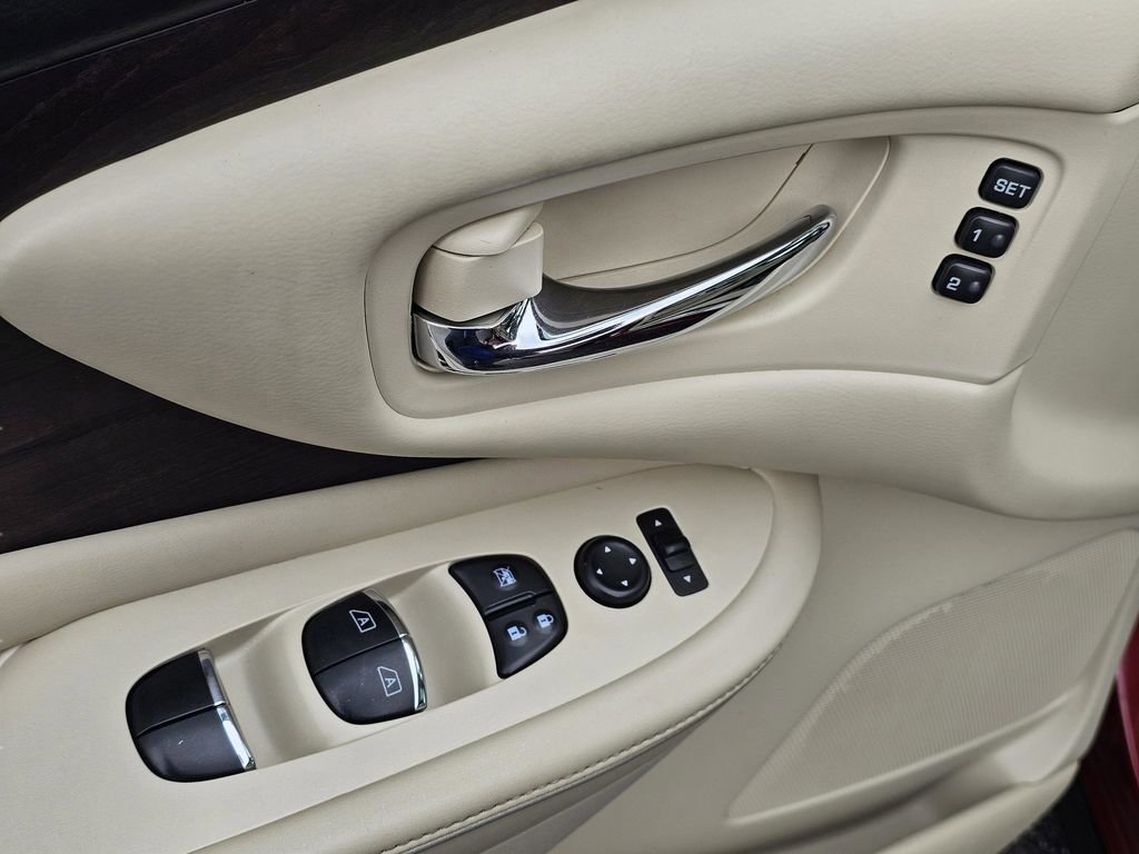 Used 2019 Nissan Murano Platinum w/ Cargo Package image 17