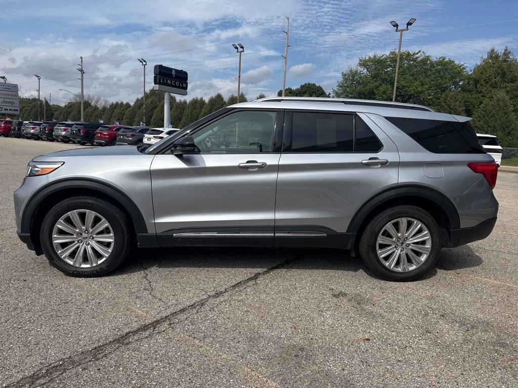 Used 2022 Ford Explorer Limited w/ Class IV Trailer Tow Package image 4