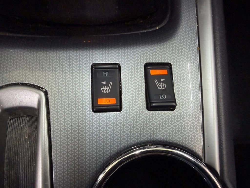 Used 2019 Nissan Pathfinder SL AWD/4WD image 31