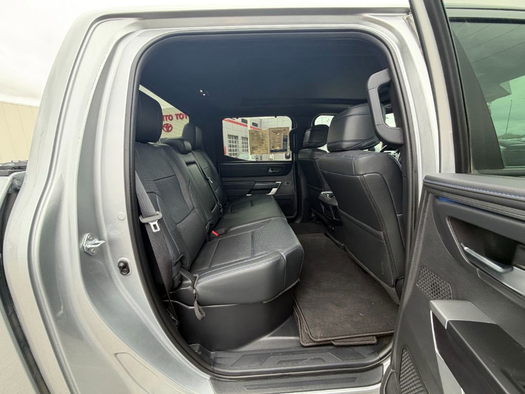 Used 2024 Toyota Tundra Platinum AWD/4WD image 16