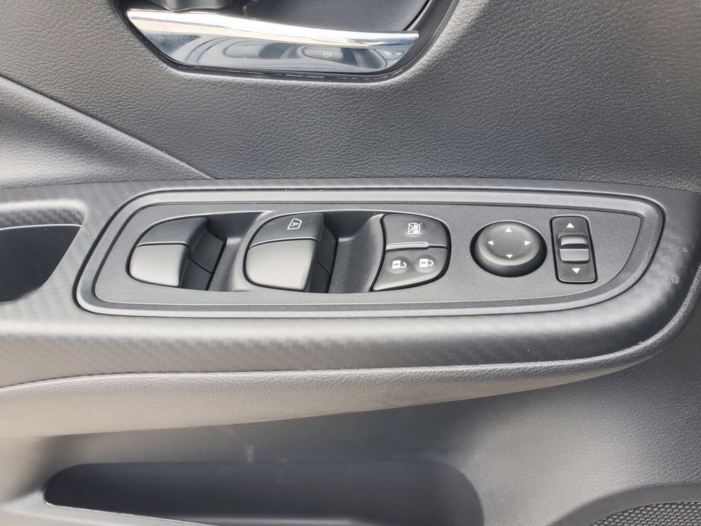 New 2025 Nissan Versa SV w/ Trunk Package image 11