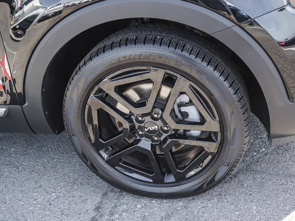 Used 2023 Kia Telluride EX X-Line AWD/4WD image 9