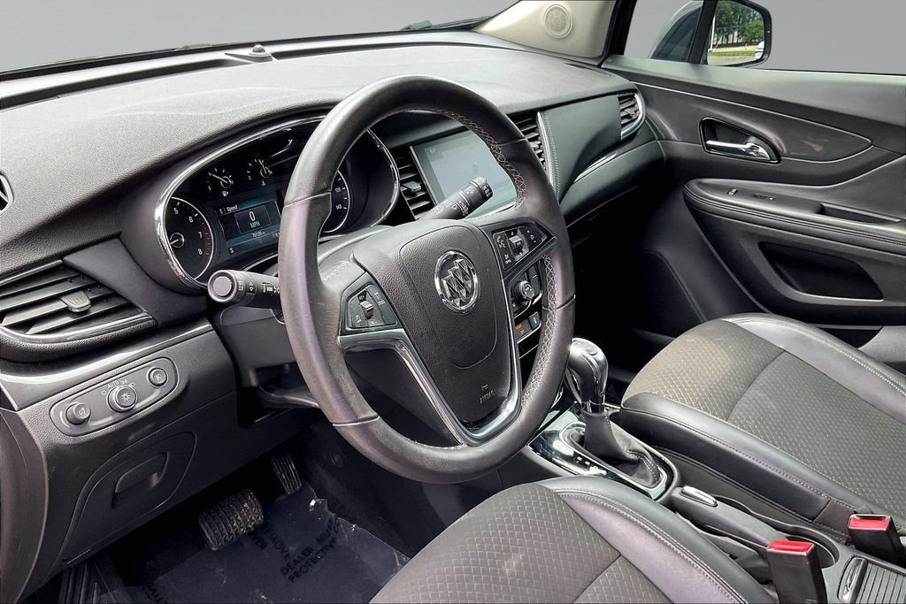 Used 2018 Buick Encore Sport Touring FWD image 14