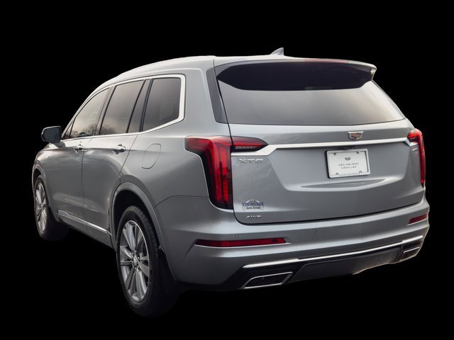 Certified 2024 Cadillac XT6 Premium Luxury w/ Platinum Package image 5