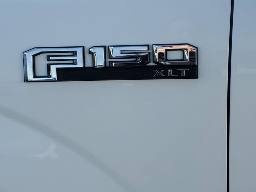 Used 2015 Ford F150 XLT image 7