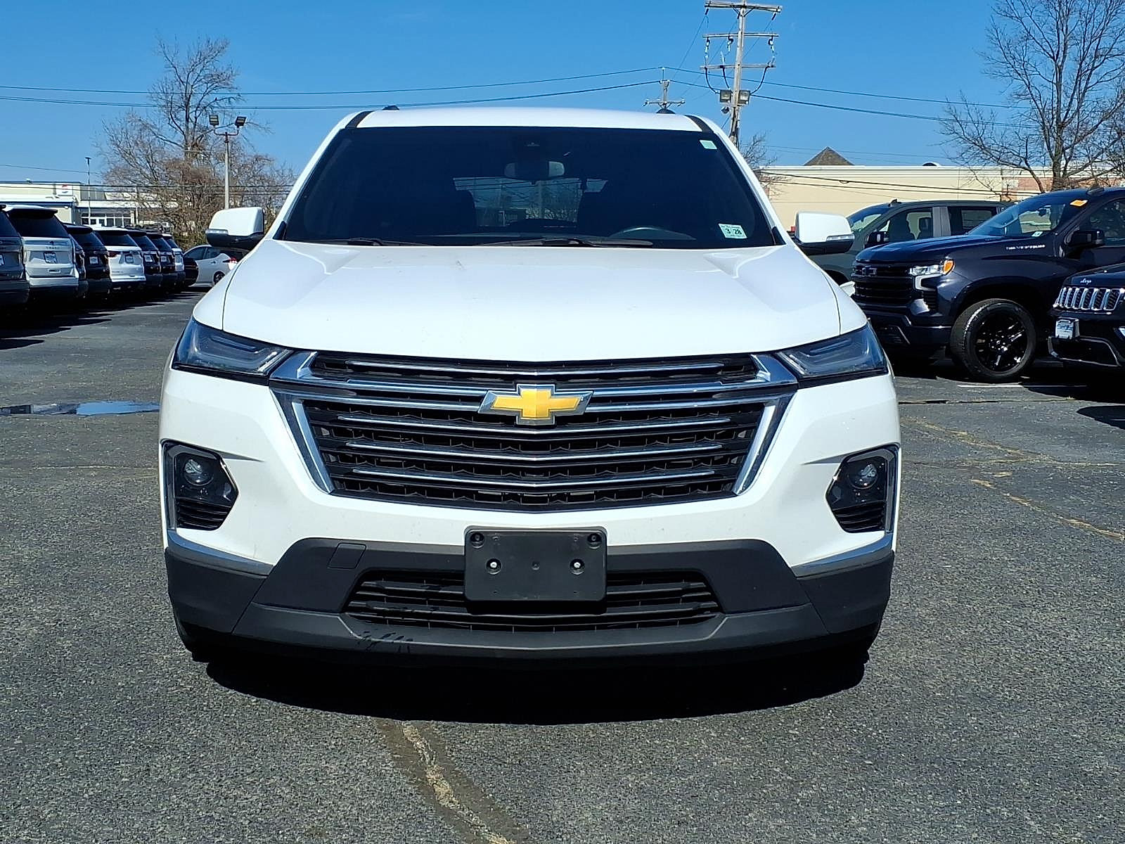 Certified 2023 Chevrolet Traverse LT w/ LPO, Floor Liner Package AWD/4WD image 2