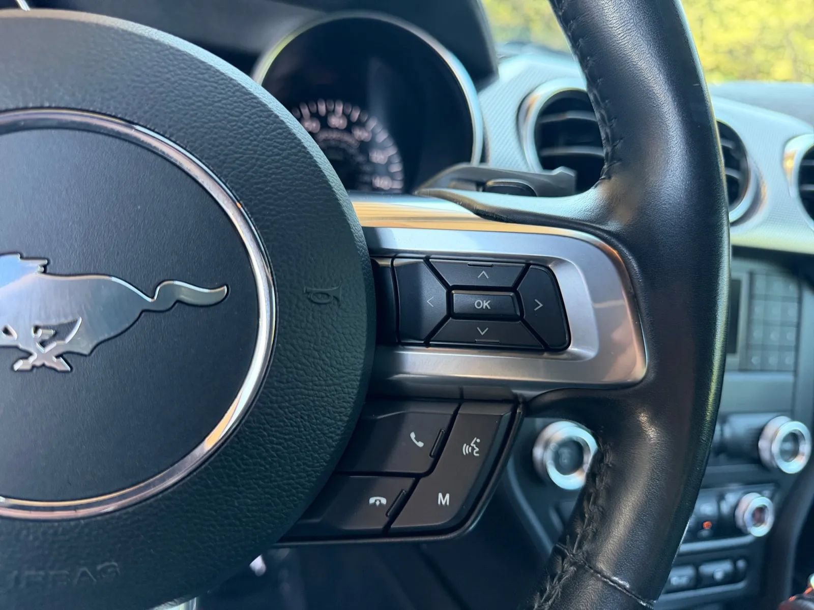 Used 2020 Ford Mustang GT RWD image 23