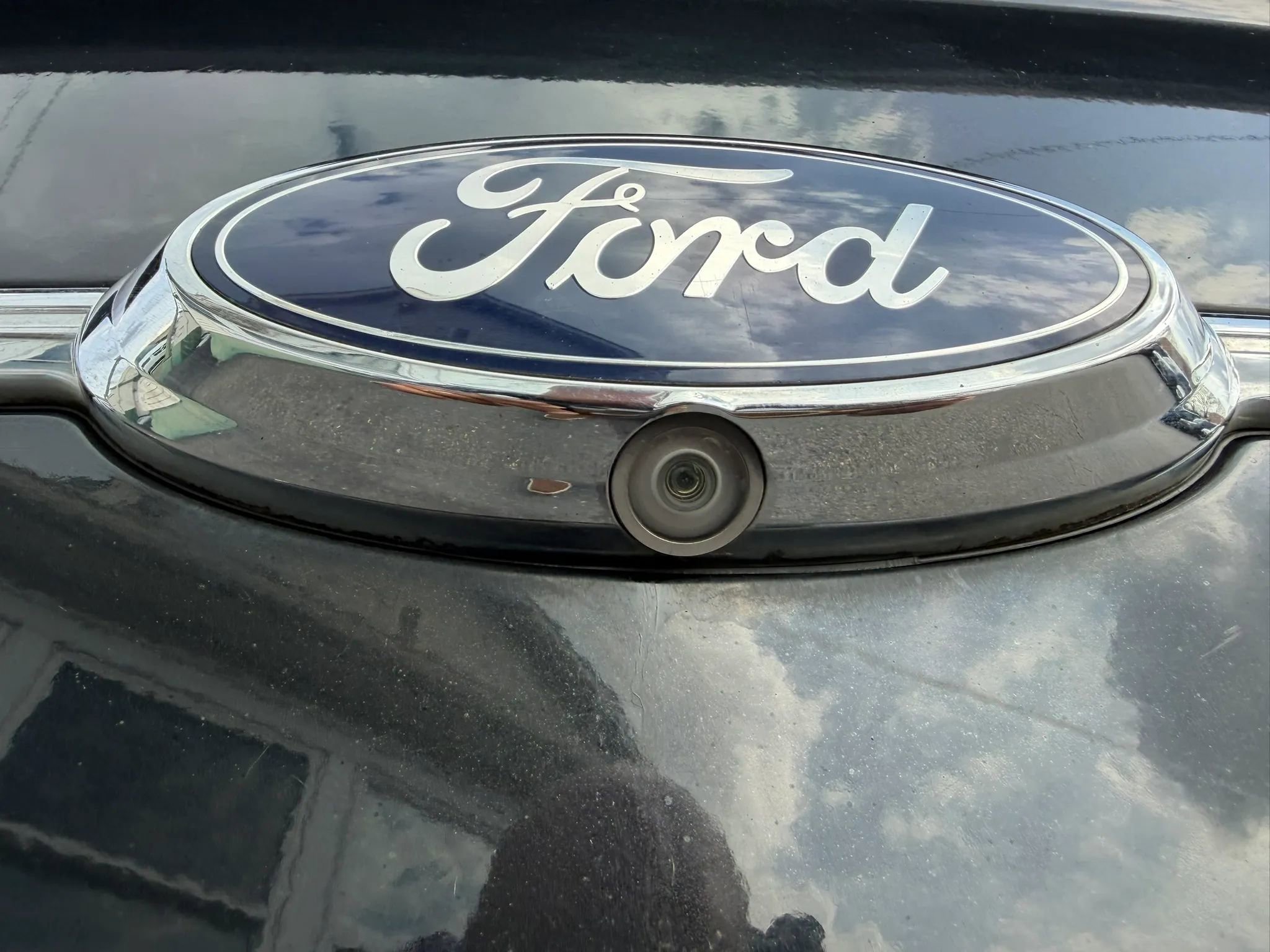 Used 2015 Ford Taurus SHO w/ Equipment Group 401A image 63