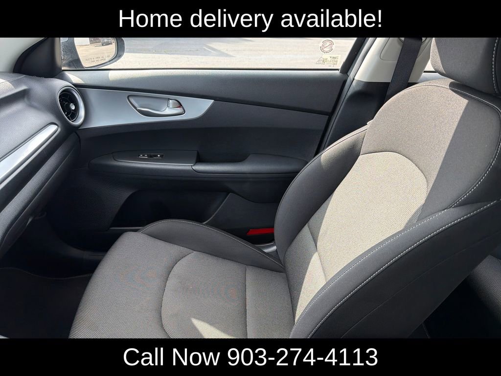 Used 2023 Kia Forte LXS FWD image 25