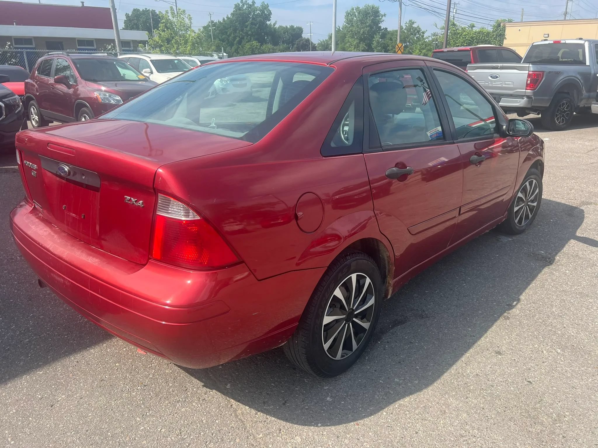 Used 2005 Ford Focus S FWD image 5