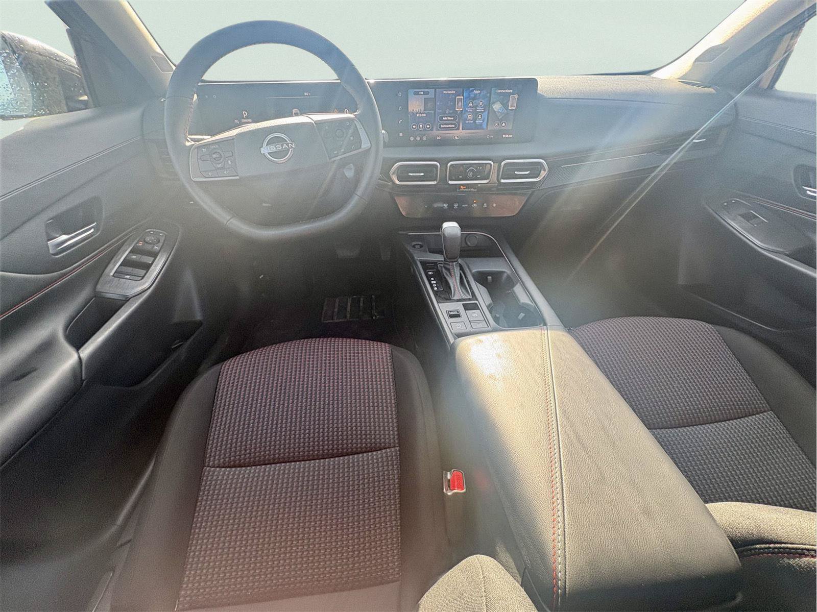 Used 2026 Nissan Sentra SR w/ Floor Mat Package FWD image 14