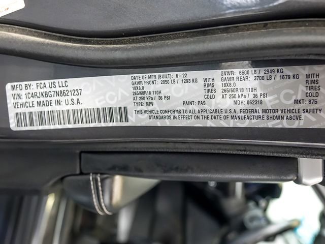 Used 2022 Jeep Grand Cherokee L Limited AWD/4WD image 36