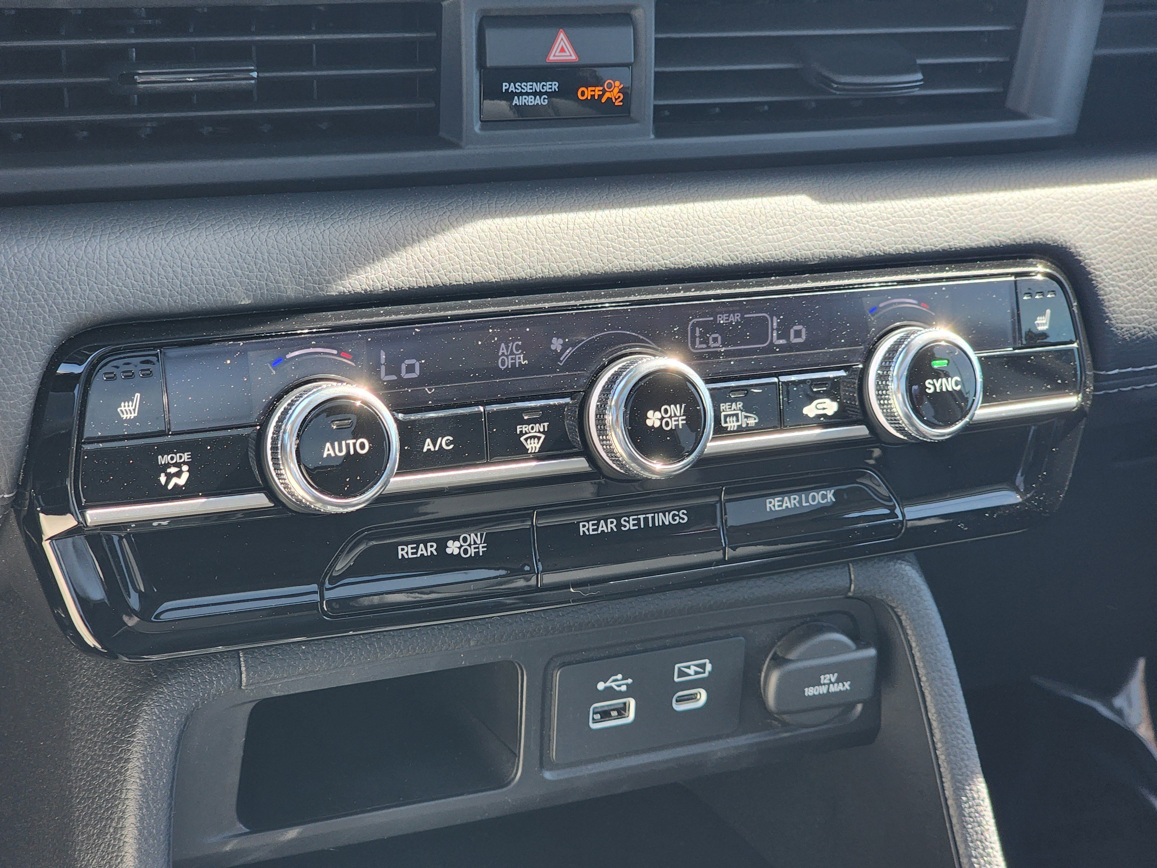 Certified 2025 Honda Pilot Touring image 20