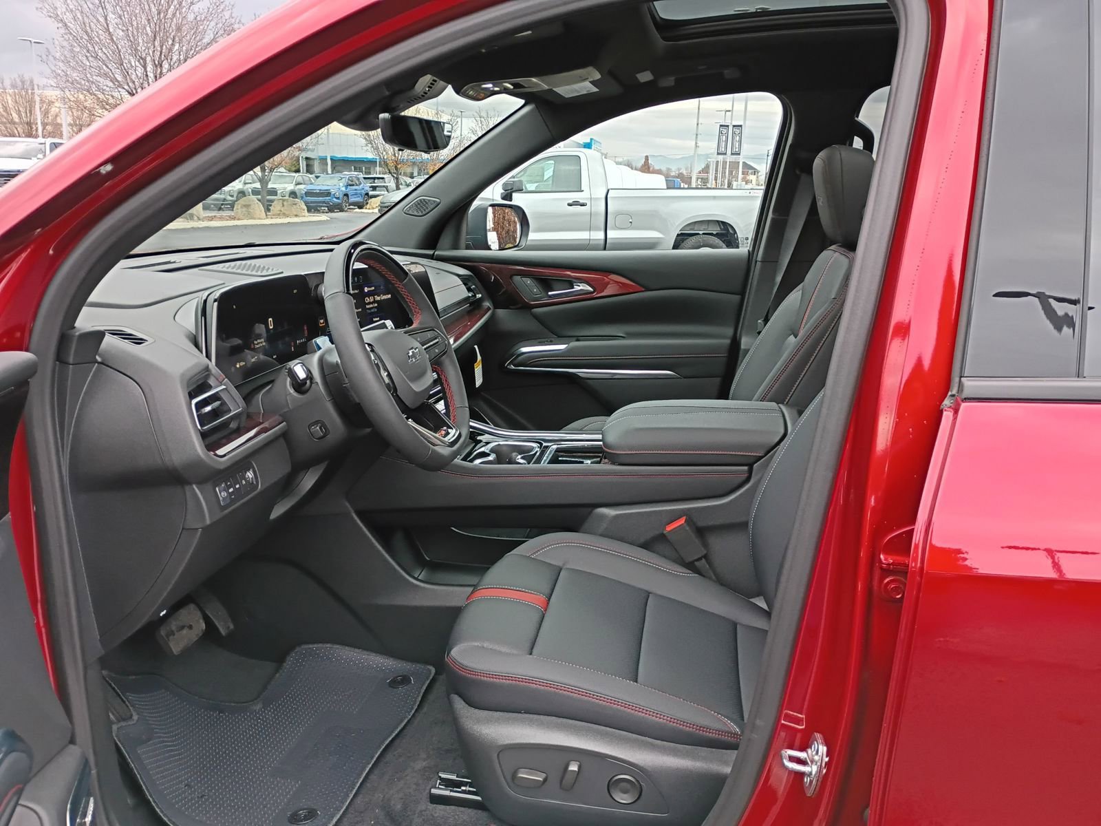 New 2026 Chevrolet Traverse RS image 31