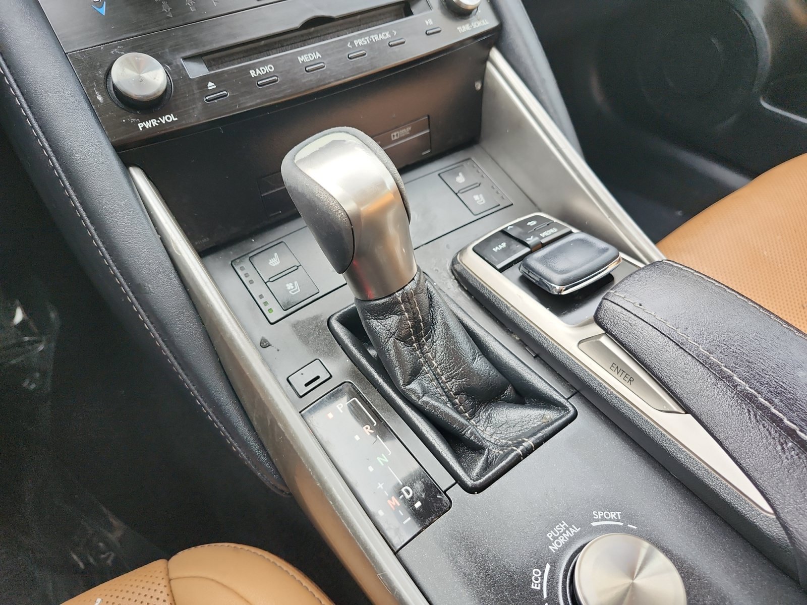 Used 2017 Lexus IS 300 AWD w/ Navigation System Package image 22
