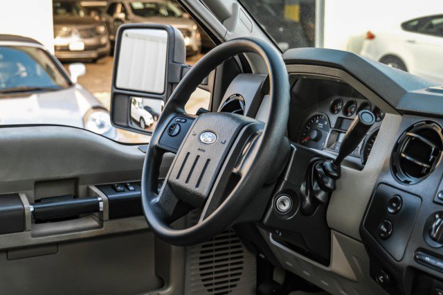 Used 2008 Ford F350 XL RWD image 11