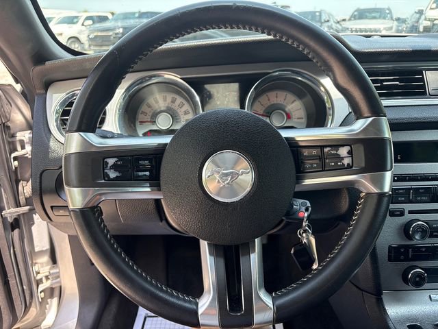 Used 2012 Ford Mustang Premium RWD image 15