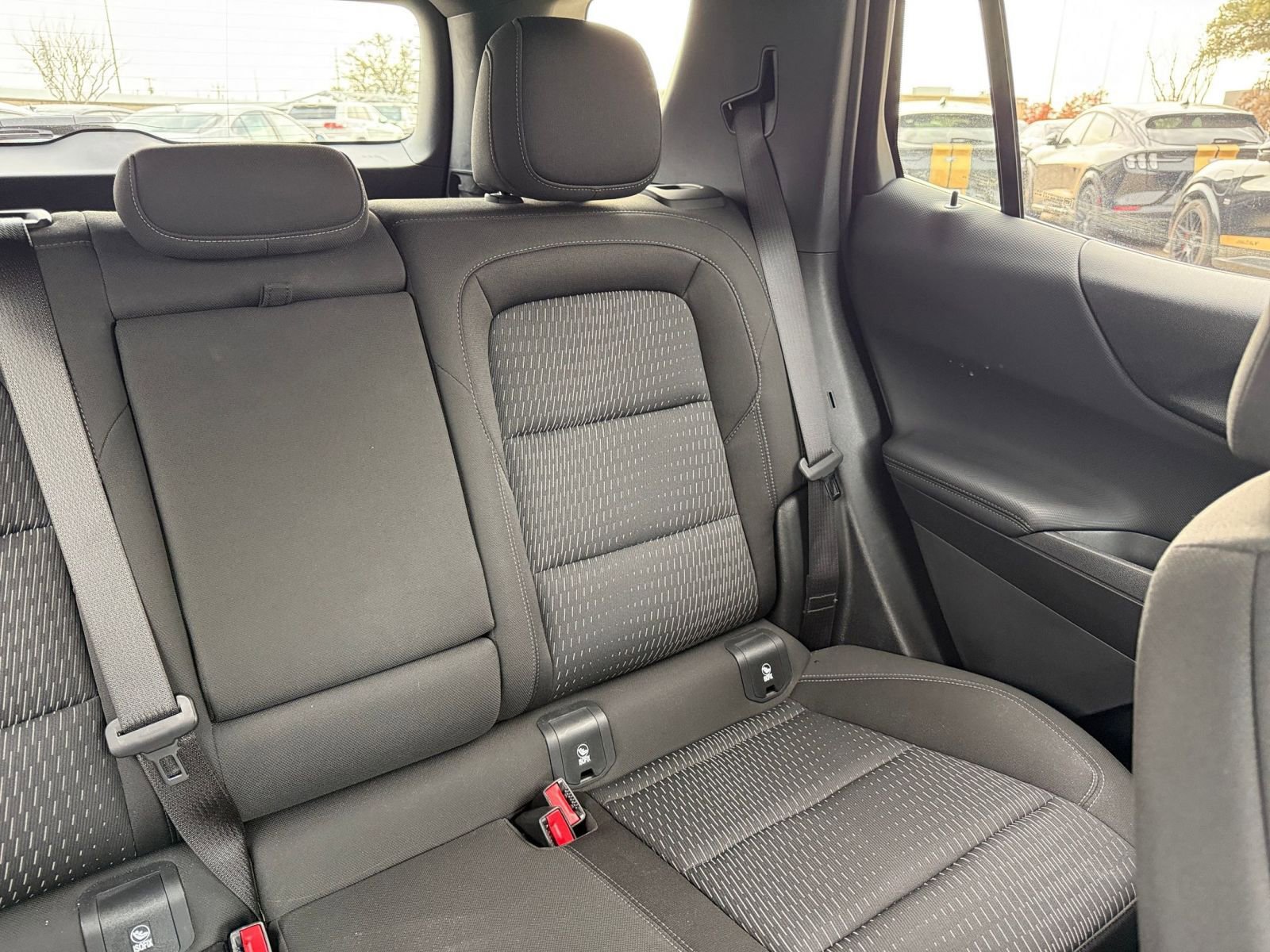 Used 2025 Chevrolet Equinox LT image 37