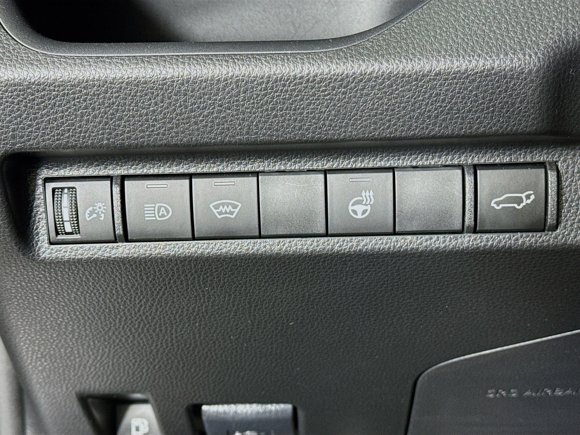 Certified 2023 Toyota RAV4 XLE Premium AWD/4WD image 10