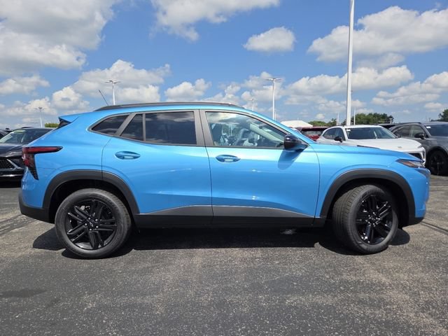 New 2026 Chevrolet Trax ACTIV w/ Sunroof Package FWD image 17