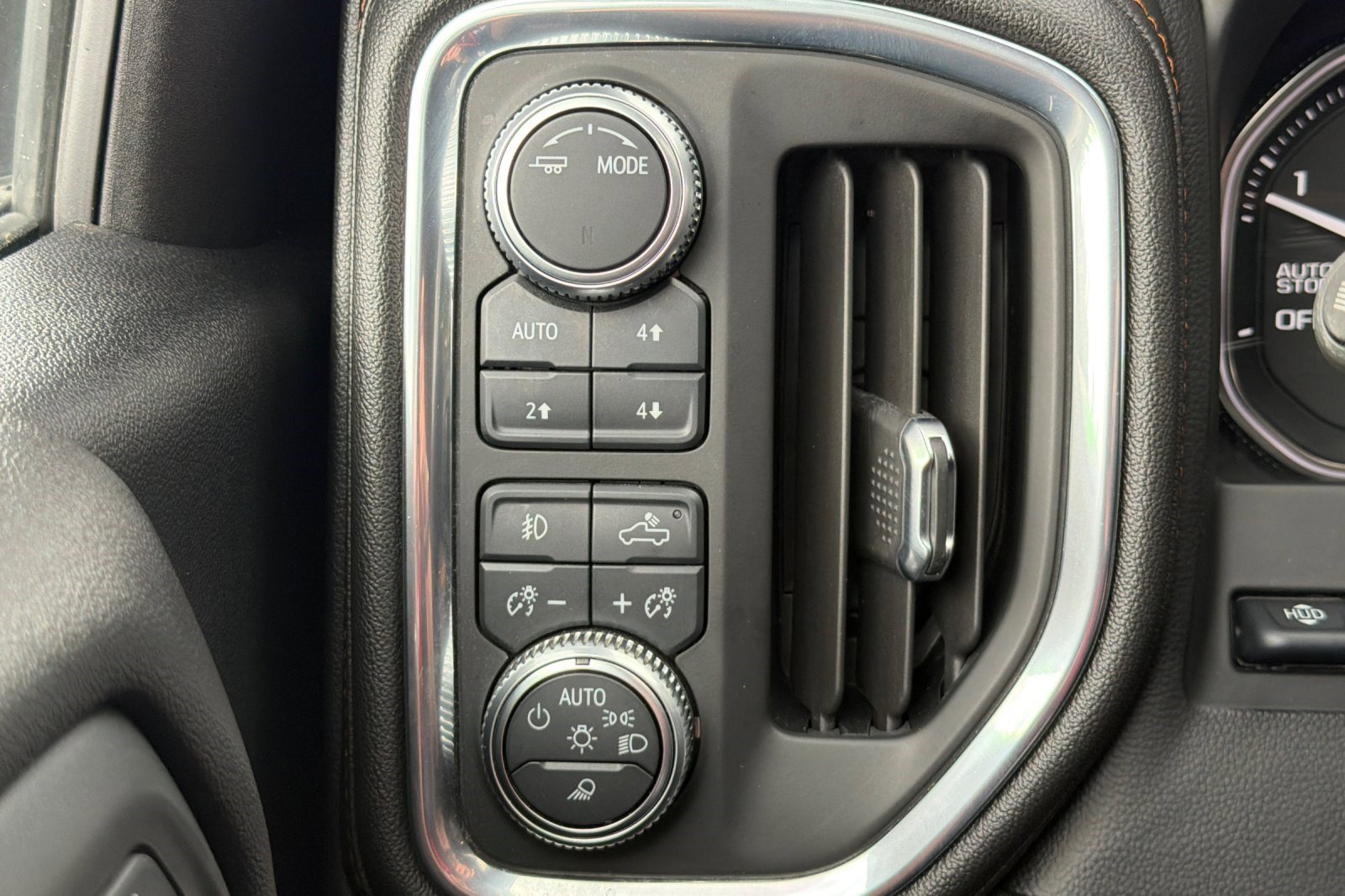 Used 2021 GMC Sierra 1500 AT4 w/ AT4 Premium Package image 37