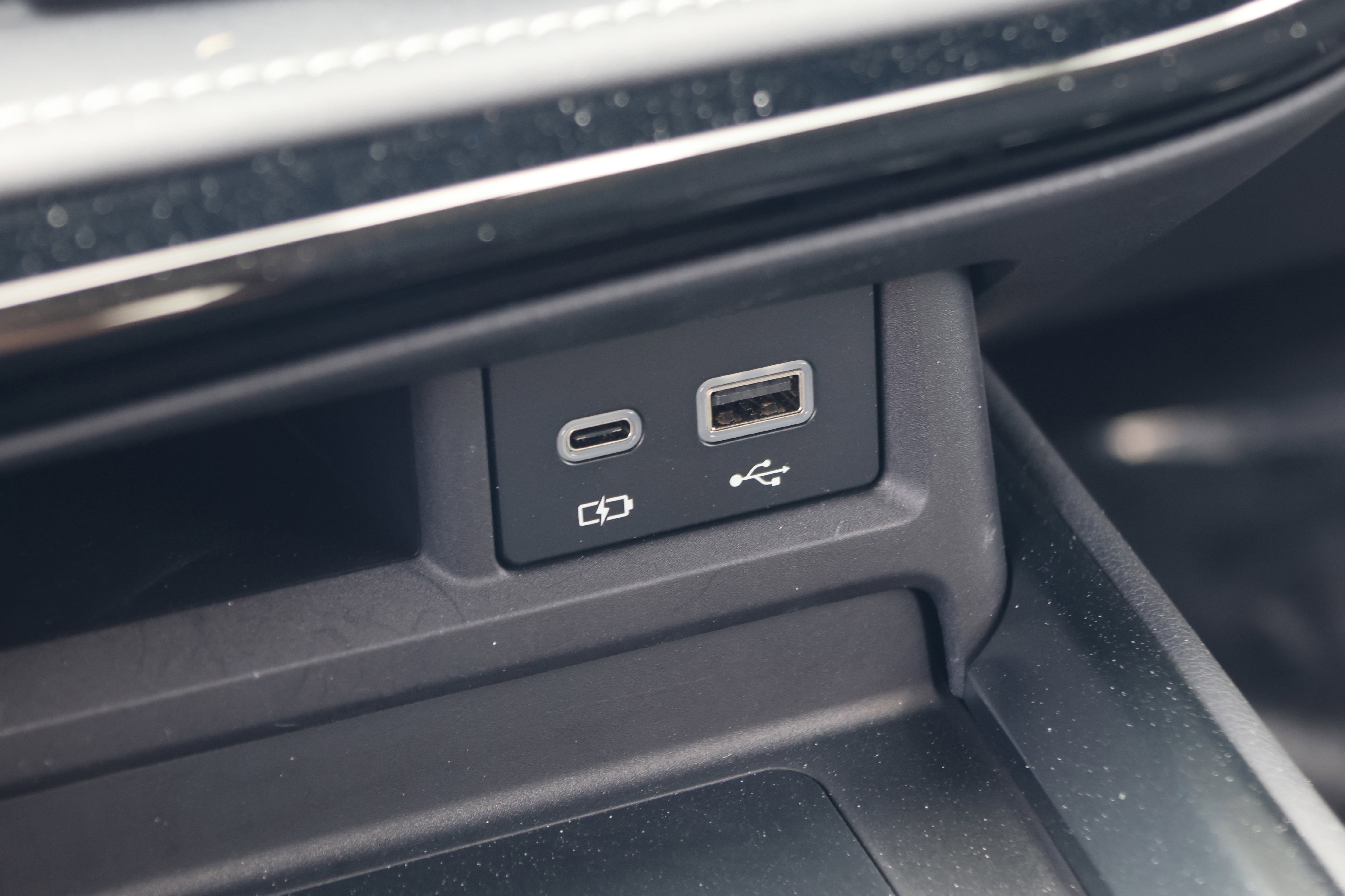 Certified 2024 Lexus NX 450h+ 450h+ Luxury w/ Vision Package image 30