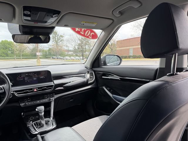 Certified 2024 Kia Seltos S image 35