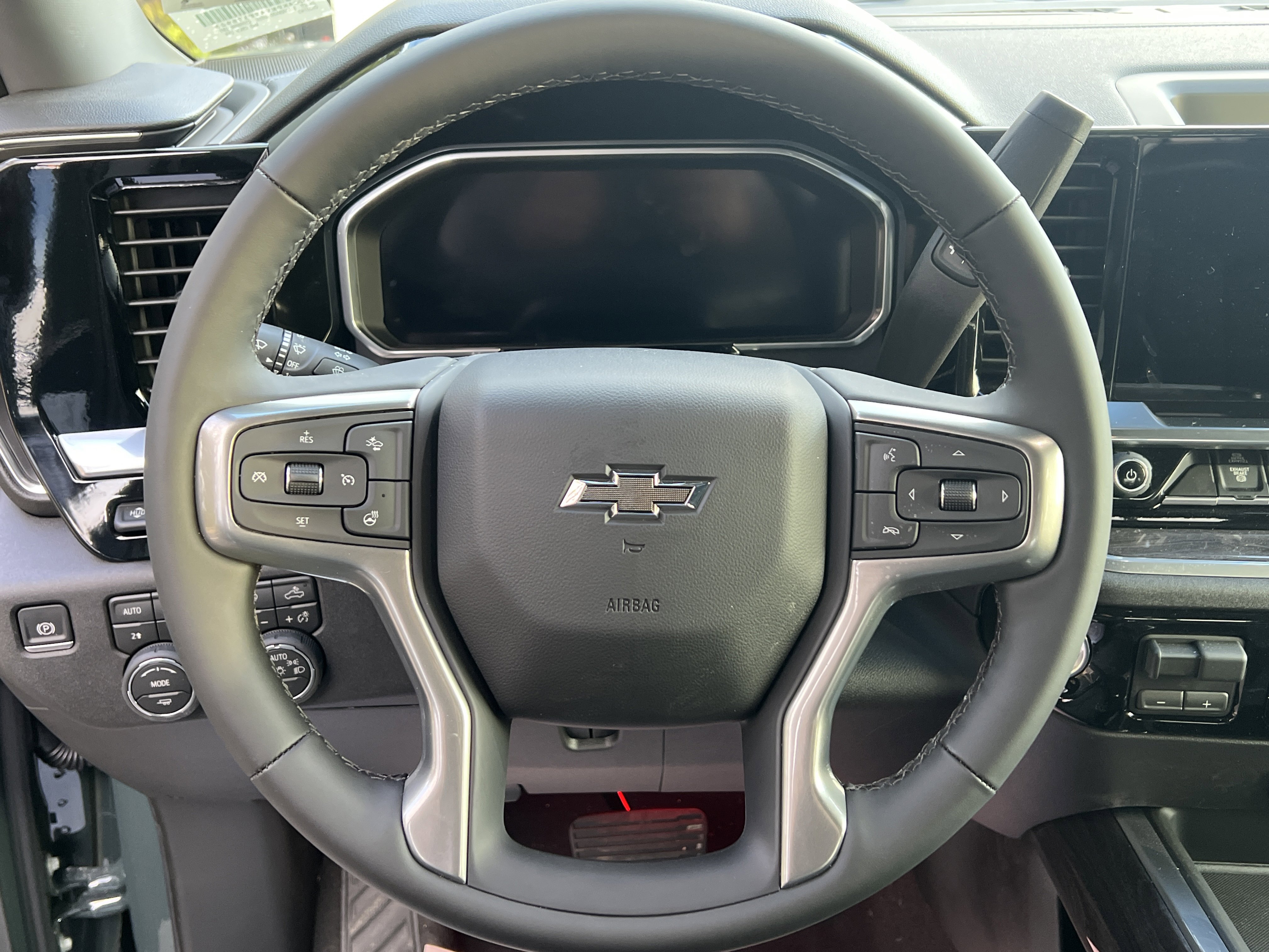 New 2026 Chevrolet Silverado 2500 LTZ w/ Trail Boss Package image 19