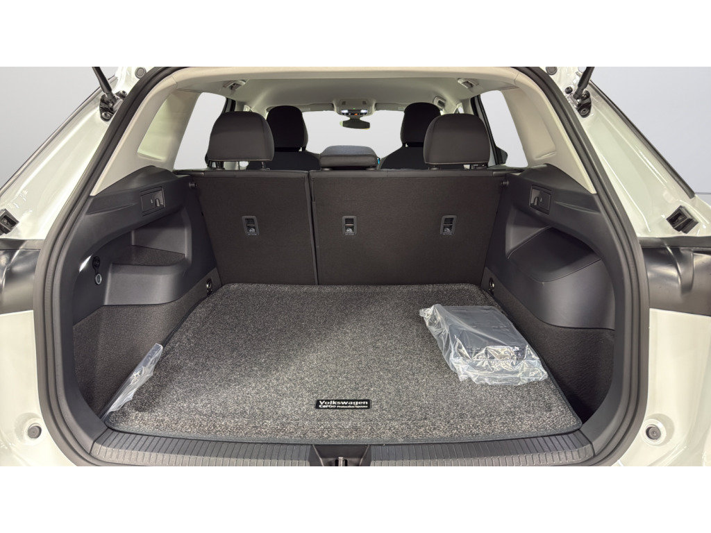 New 2026 Volkswagen Tiguan S FWD image 38