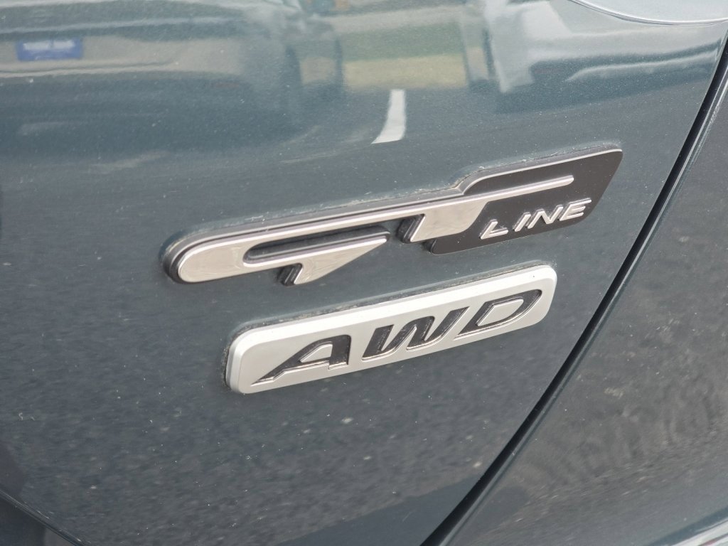 Used 2022 Kia Stinger GT-Line w/ Sun & Sound Package image 28