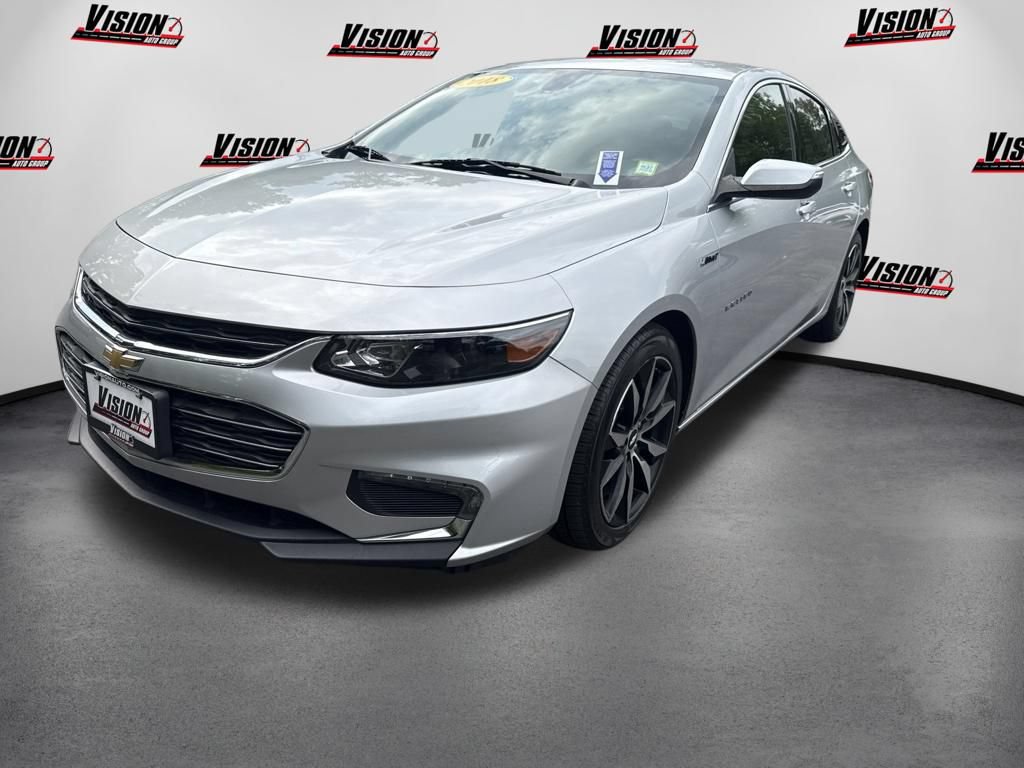 Used 2018 Chevrolet Malibu LT w/ Sport Package