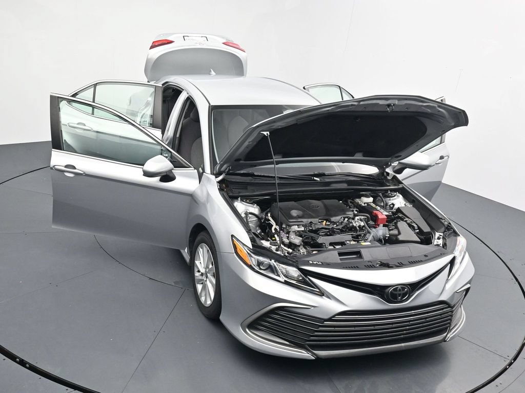 Used 2023 Toyota Camry LE FWD image 40