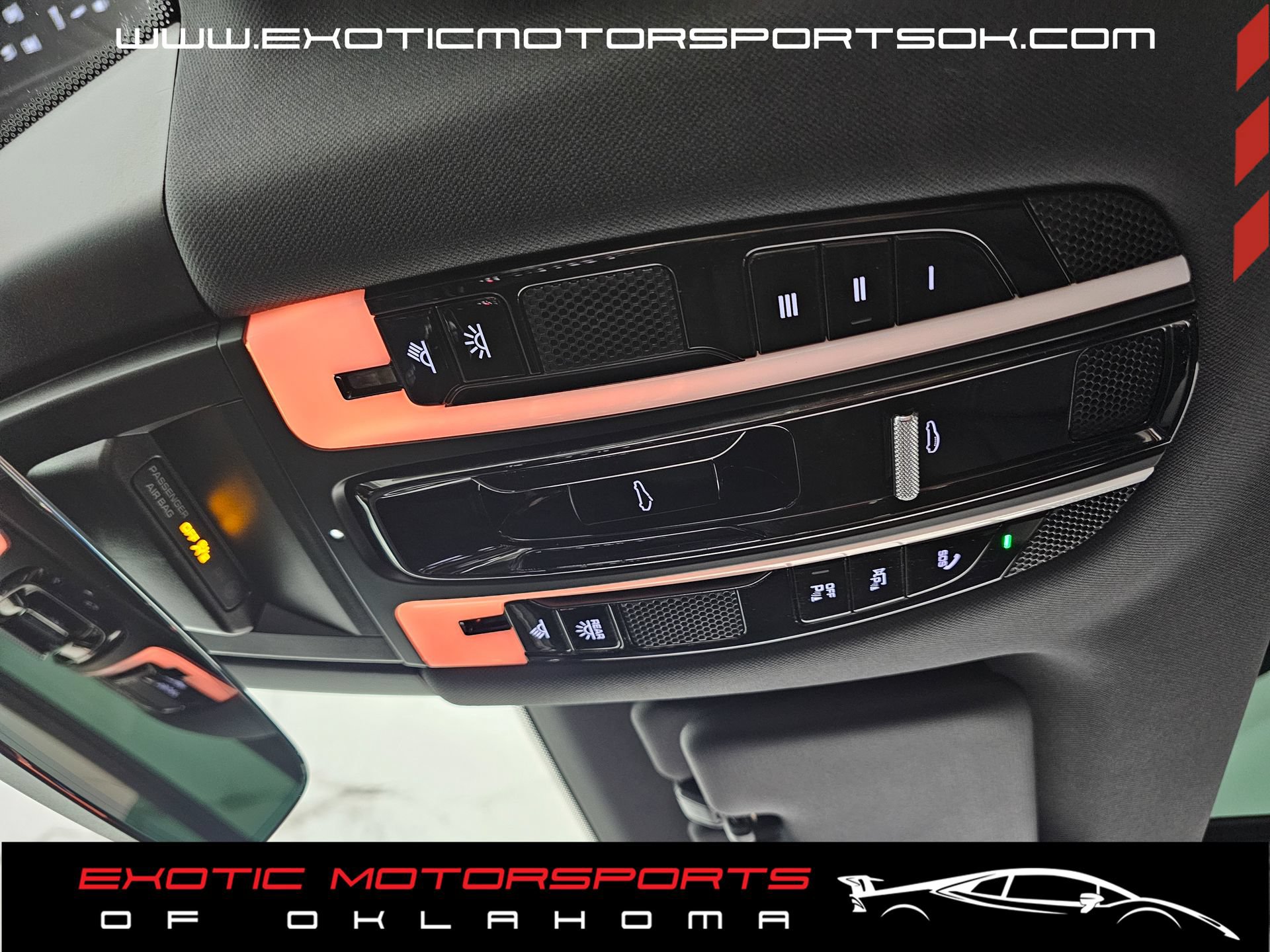 Used 2023 Porsche Cayenne S Platinum AWD/4WD image 34
