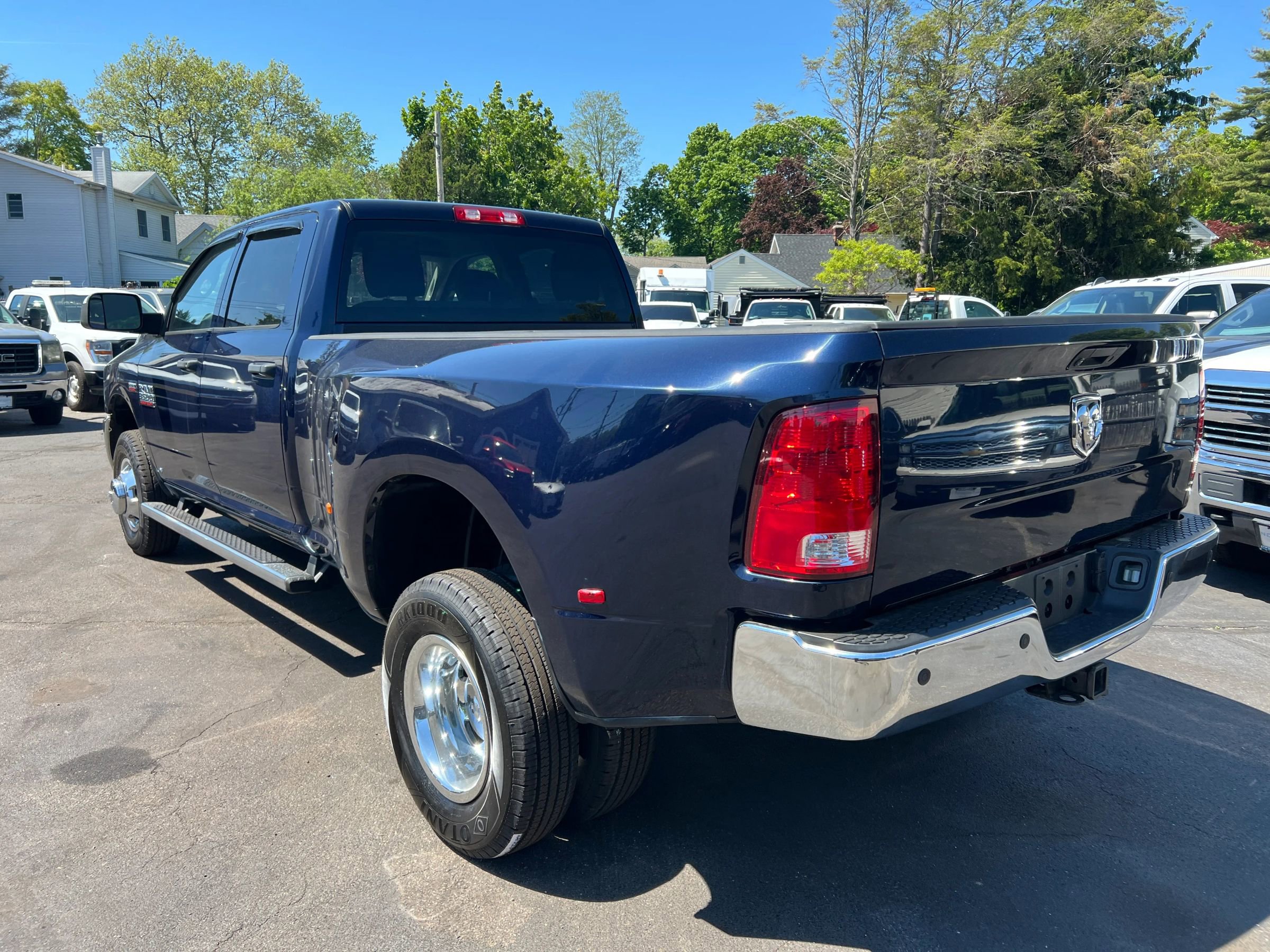 Used 2014 RAM 3500 Tradesman w/ Chrome Appearance Group AWD/4WD image 3