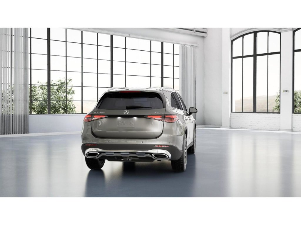 Used 2023 Mercedes-Benz GLC 300 4MATIC image 24