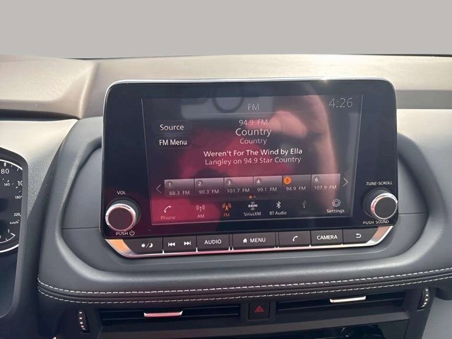 Used 2022 Nissan Rogue S image 13