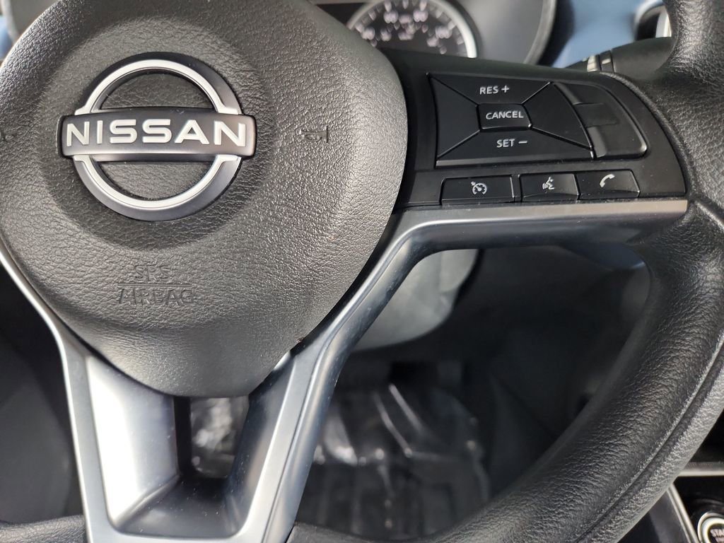 Used 2025 Nissan Versa SV FWD image 24