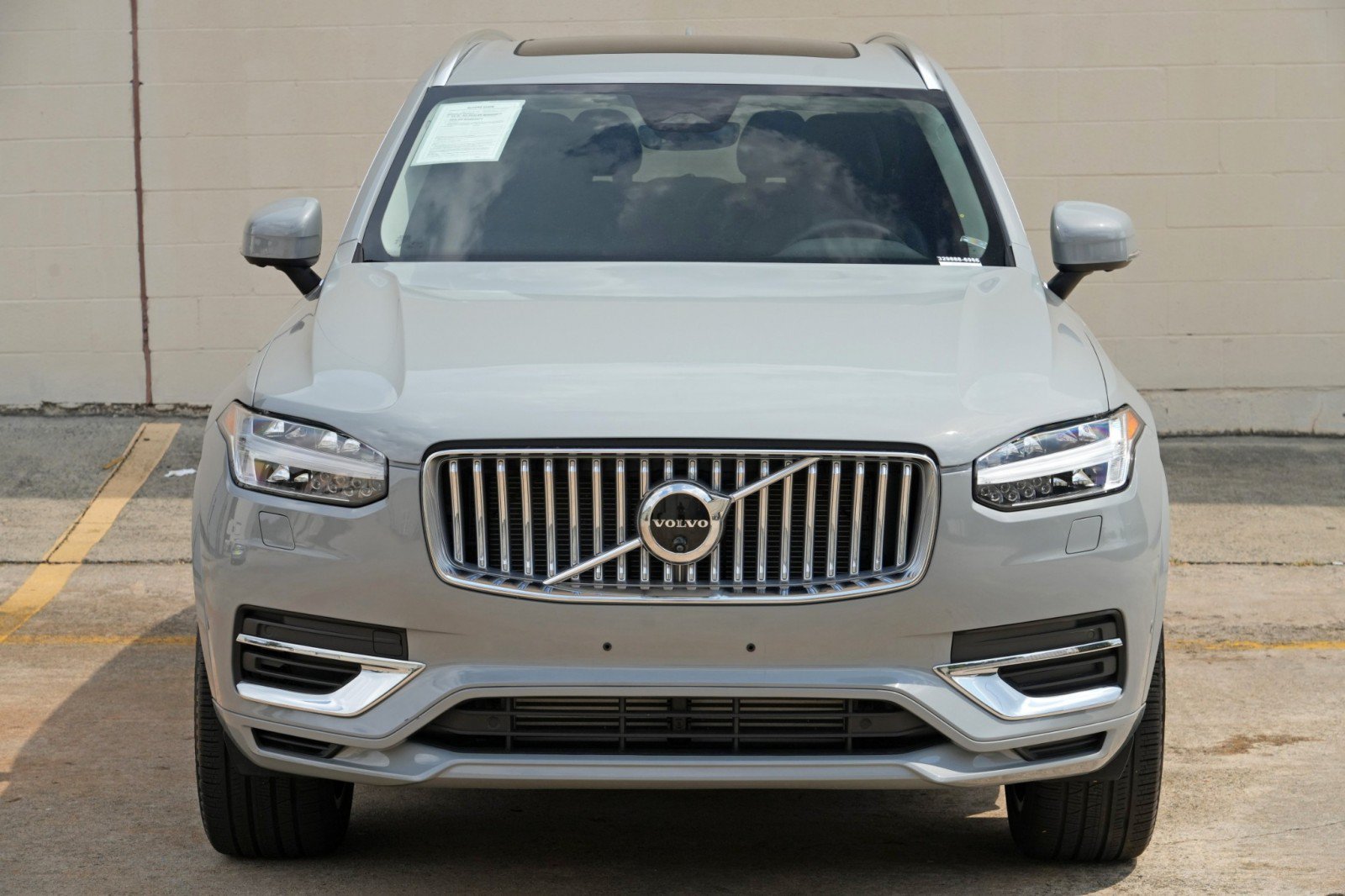 Used 2025 Volvo XC90 T8 Plus w/ Protection Package Premier AWD/4WD image 50