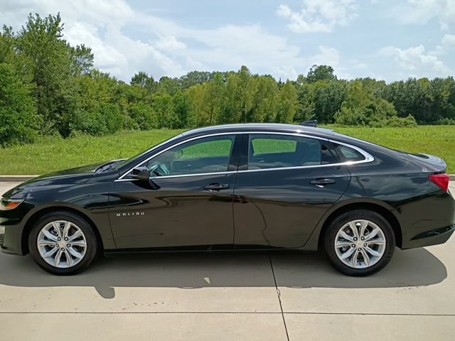 Used 2024 Chevrolet Malibu LT FWD image 8